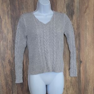 B Moss Co Gray V-Neck Cable Knit Sweater M